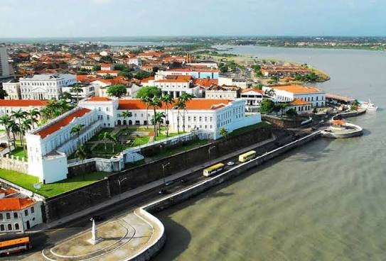 Centro Histórico de São Luís e seus casarões coloridos